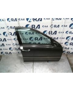 Porte avant droit