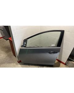 Porte avant gauche