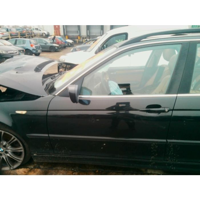 Porte avant gauche