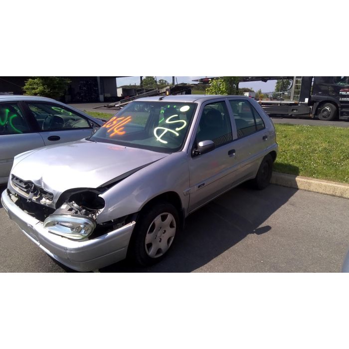 Porte avant droit
