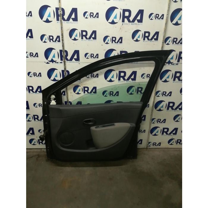 Porte avant droit