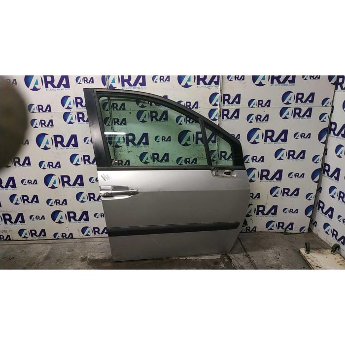 Porte avant droit
