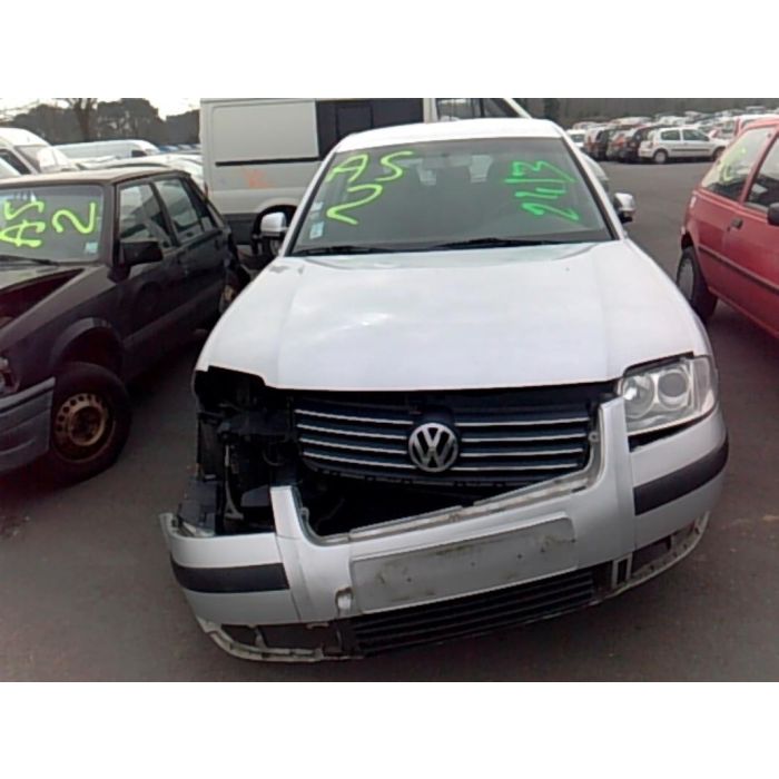 SERRURE COFFRE AR VOLKSWAGEN PASSAT B6 (3C2) 1.9 TDI 4F5827505D