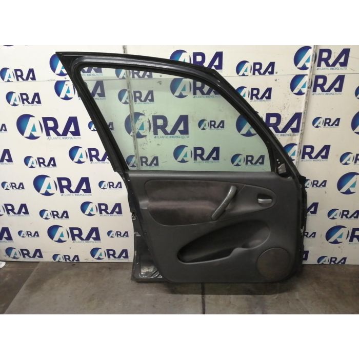 Porte avant gauche