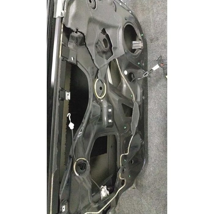 Porte avant gauche