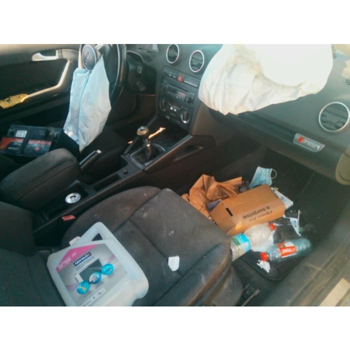 Porte avant droit