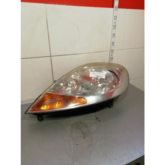 Optique avant principal gauche (feux)(phare)