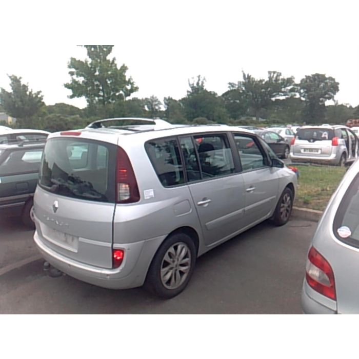 Renfort pare choc avant (traverse)