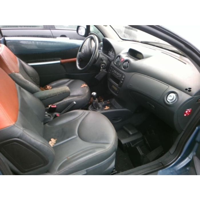 Porte avant gauche