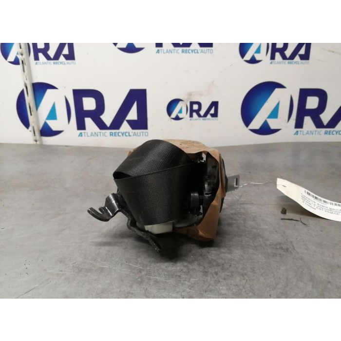 Ceinture avant gauche