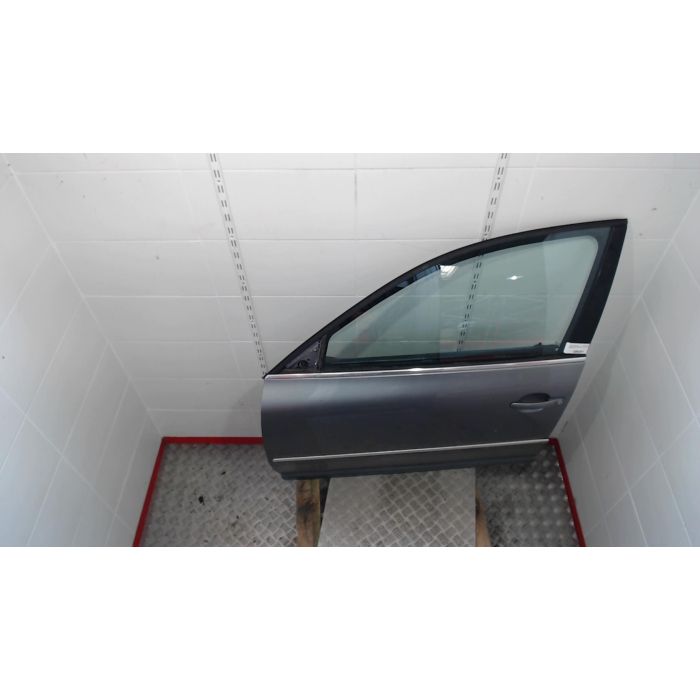 Porte avant gauche