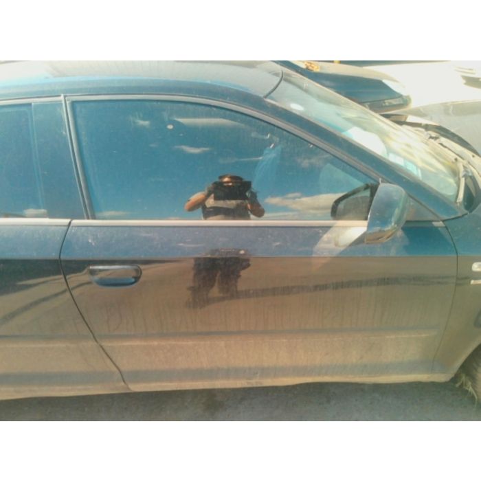 Porte avant droit