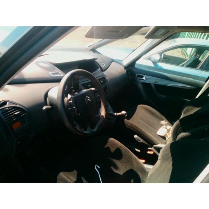 Porte avant gauche