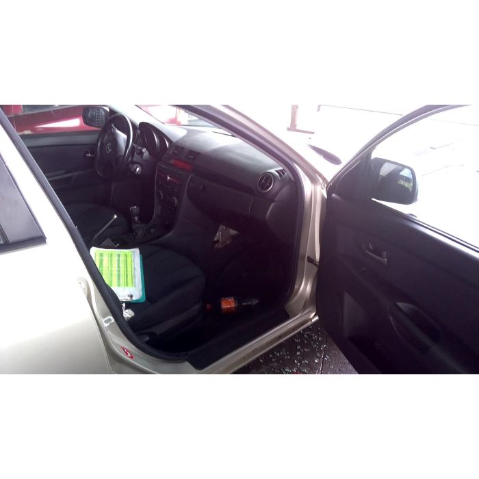 Porte avant droit