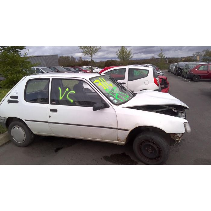 Feu arriere principal gauche (feux)
