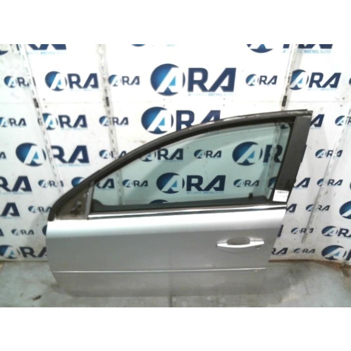 Porte avant gauche