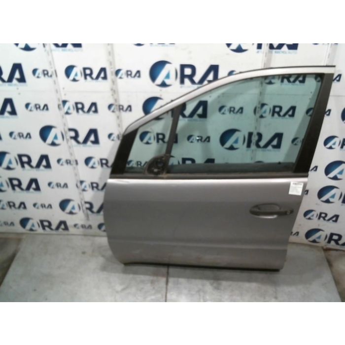 Porte avant gauche