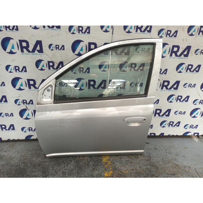Porte avant gauche