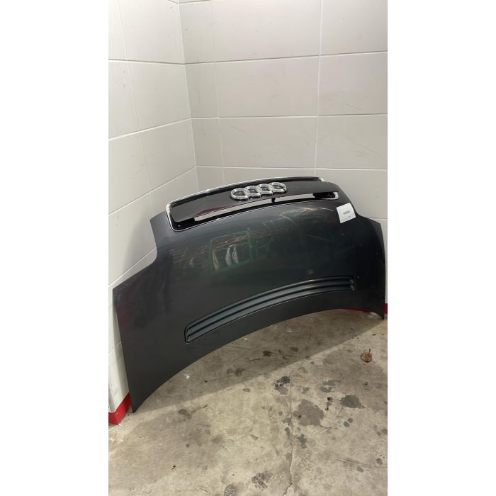 Capot