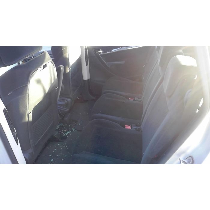 Porte avant gauche
