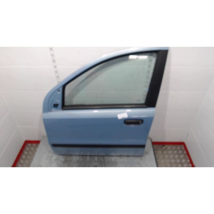 Porte avant gauche