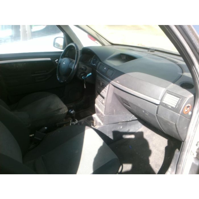 Porte avant gauche