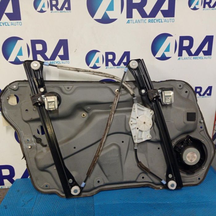 Leve vitre electrique avant droit