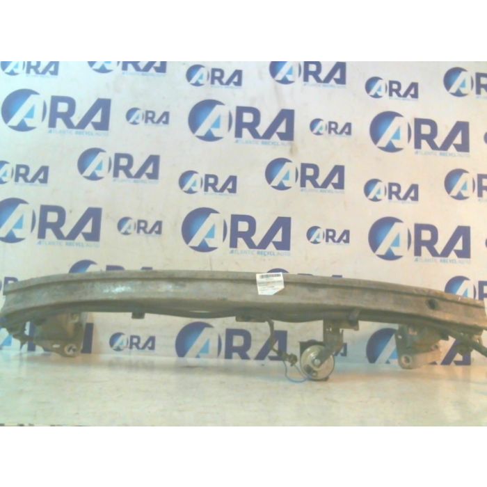 Renfort pare choc avant (traverse)