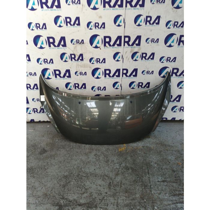 Capot
