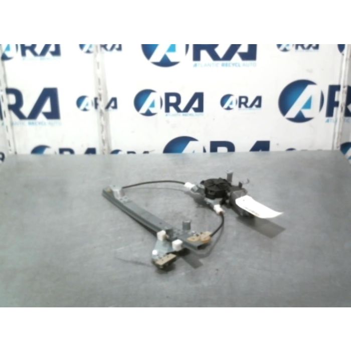 Leve vitre electrique arriere droit