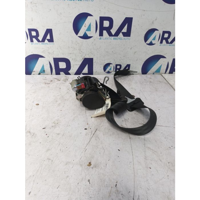 Ceinture avant droit
