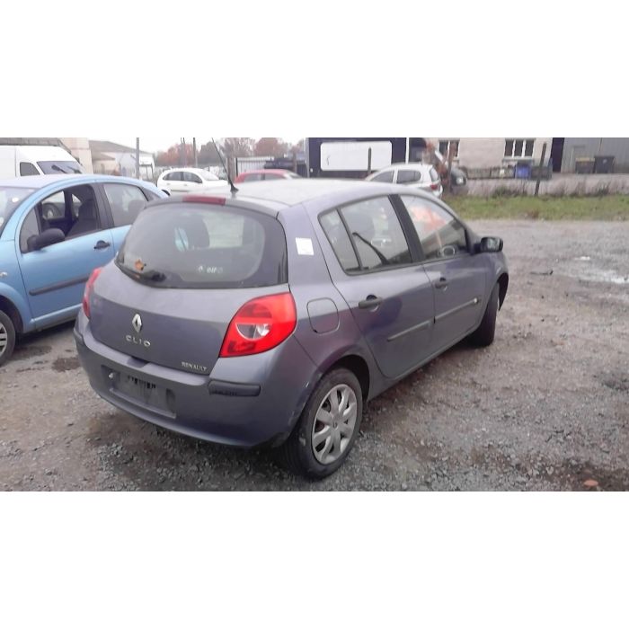 Serrure De Porte Gauche Nouvelle Original Renault Clio III 8200300126 -  Acheter maintenant!