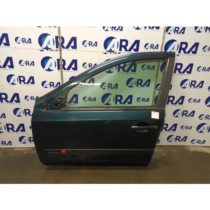 Porte avant gauche