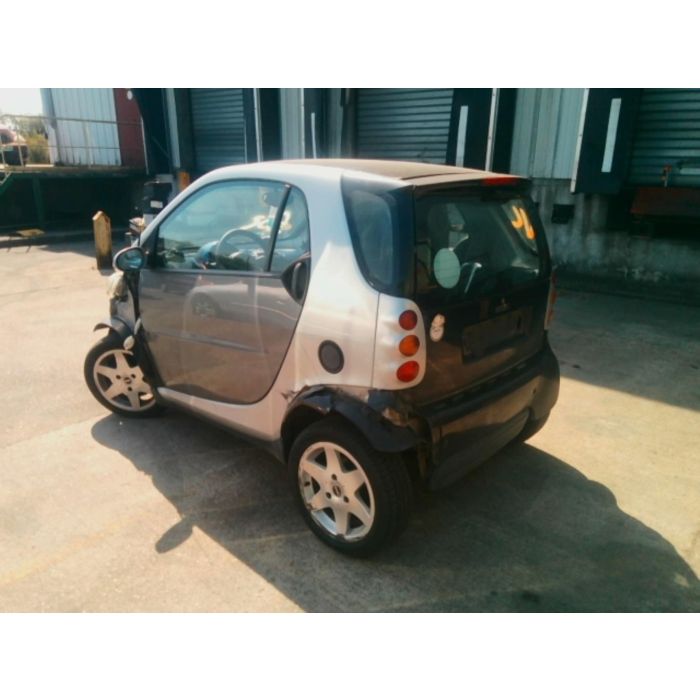 Etrier avant gauche (freinage)